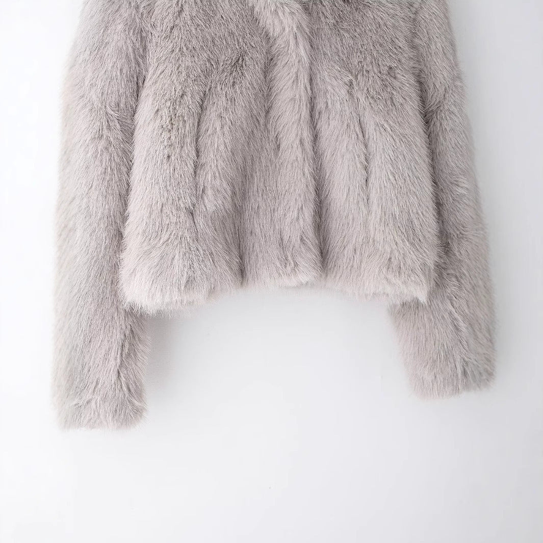 Cappotto corto in eco pelliccia